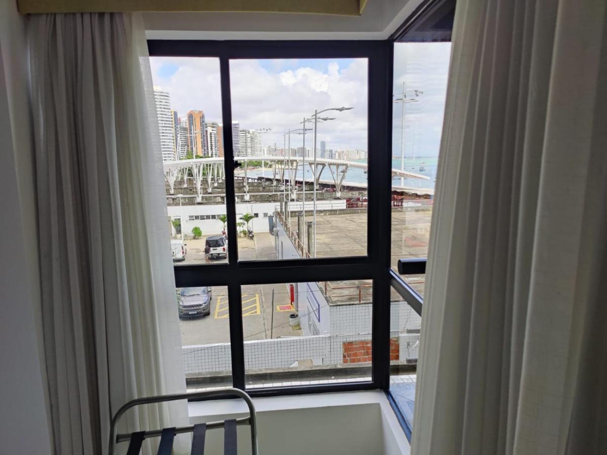 Iate Plaza - Calçadão - Frente Mar Flat 205 Fortaleza (Ceara)
